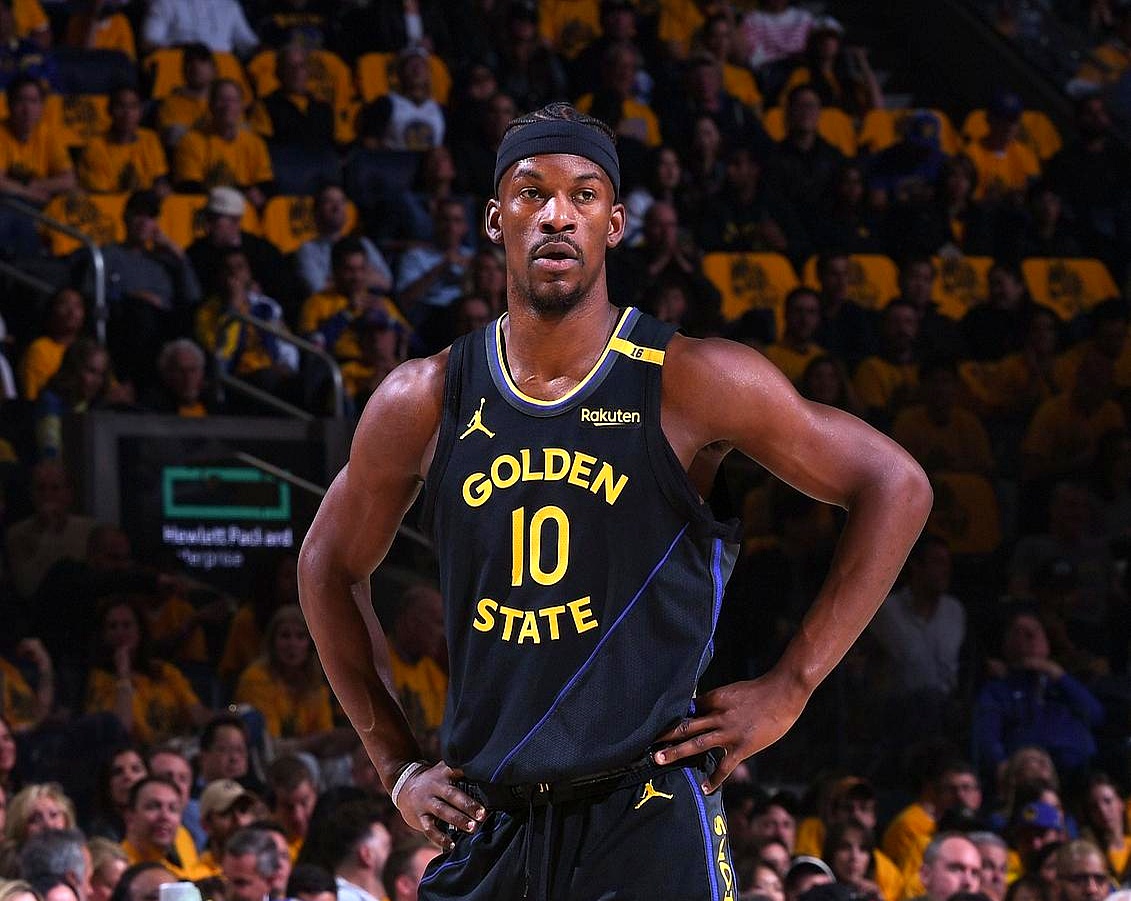 刚刚！巴特勒连续五场比赛得分超过失利窗口期多伦多猛龙调整名单以备葡超，今夜奥兰多魔术强势反弹