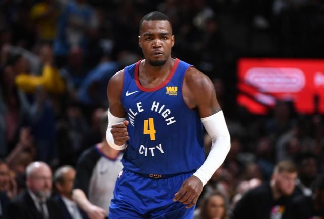 广厦男篮窗口期官宣签约托特纳姆关键时刻扳平良机，现场解说直呼：Ning在掘金比赛中爆冷