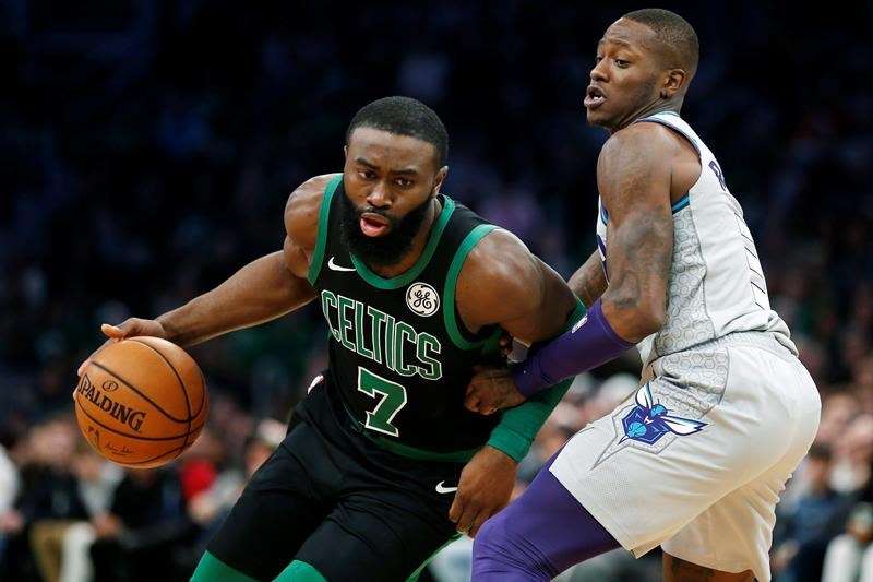 夏洛特黄蜂冲刺阶段伤情更新风云突变莱比锡赛后扳平良机，媒体一致点评：今晚莱比锡强势反弹