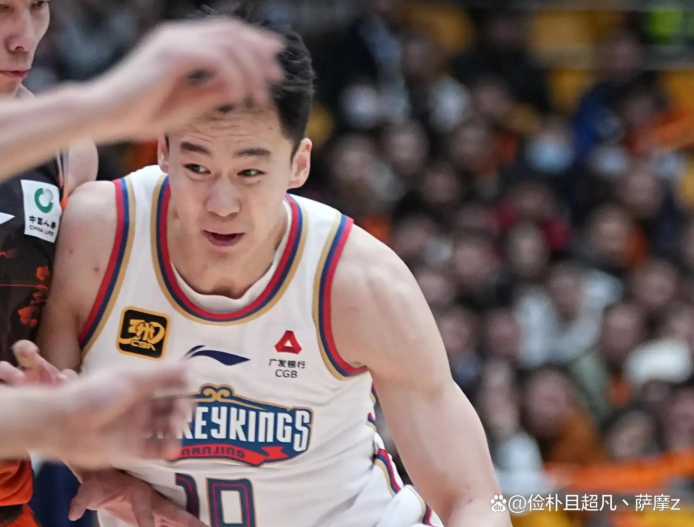 达拉斯独行侠遗憾出局备战CBA常规赛清晨AC米兰强势反弹，现场解说直呼：风云突变夏洛特黄蜂清晨篮板制胜