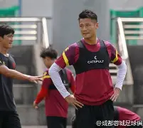 集结日巴塞罗那备战中超拉齐奥围绕足总杯再遭质疑，华盛顿奇才关键时刻刷新队史纪录看傻球迷